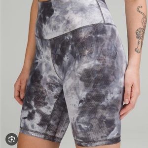 Lululemon Tie-Dye Biker Shorts Size 8